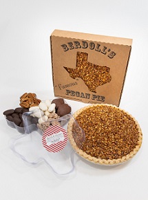 CLASSIC PECAN PIE AND TEXAS TRAY GIFT COMBINATION